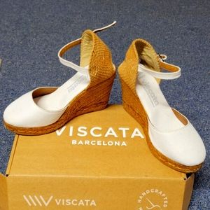 Viscata White Canvas Wedge shoes size 5